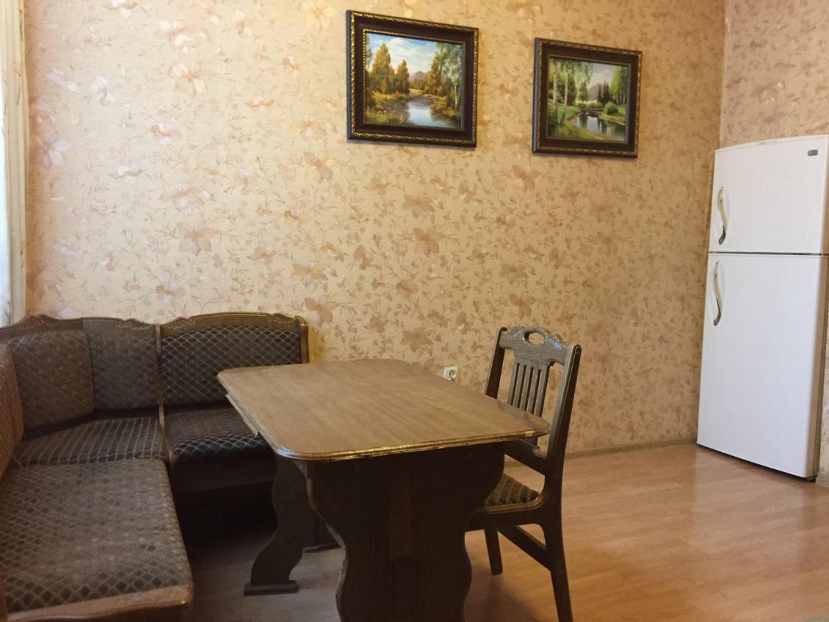 Затишна Квартира В Центрі Міста 테르노필 외부 사진
